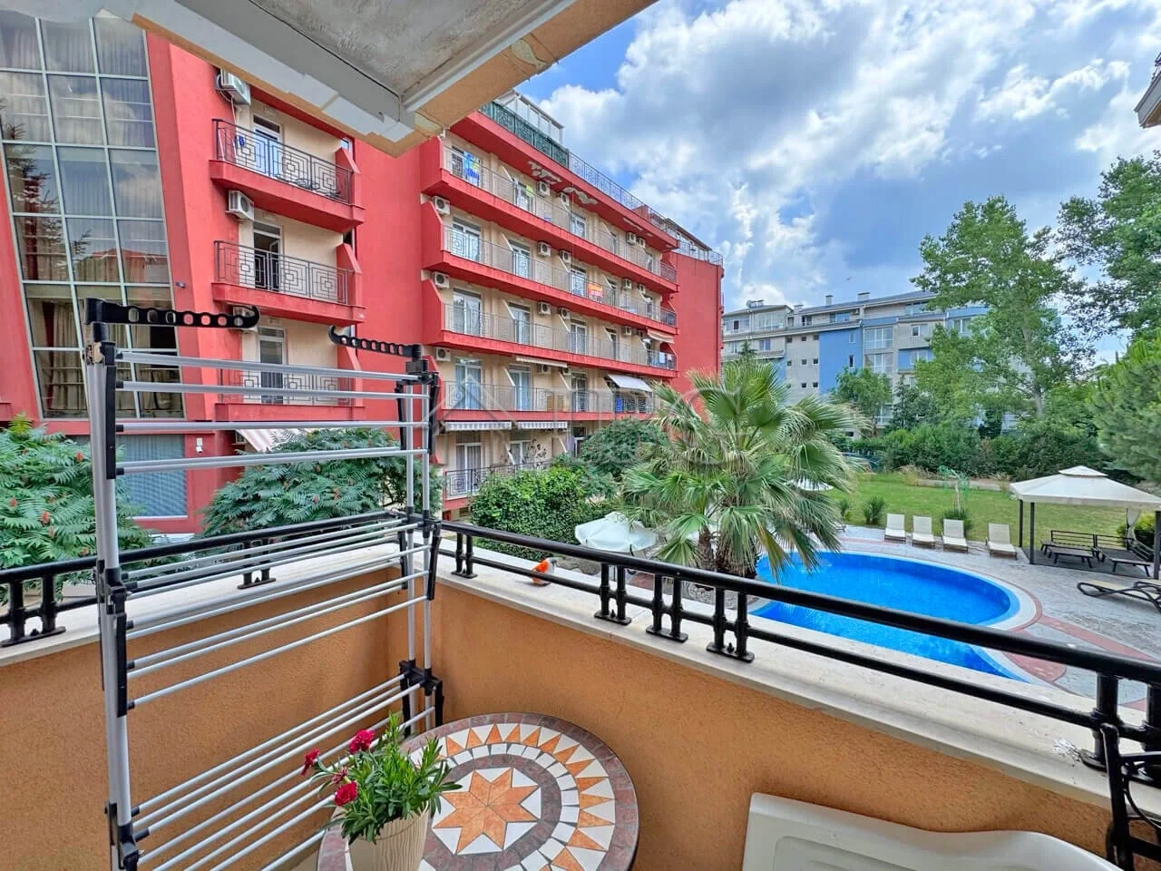 2 - verkoop appartement strand to voet sunny beach burgas bulgarije
