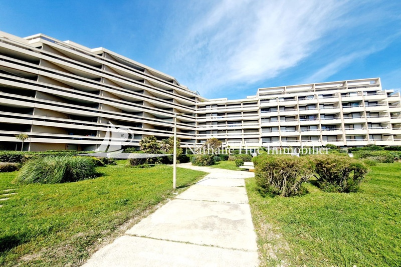 1 - sea view apartment for sale in canet-en-roussillon pyrénées-orientales france