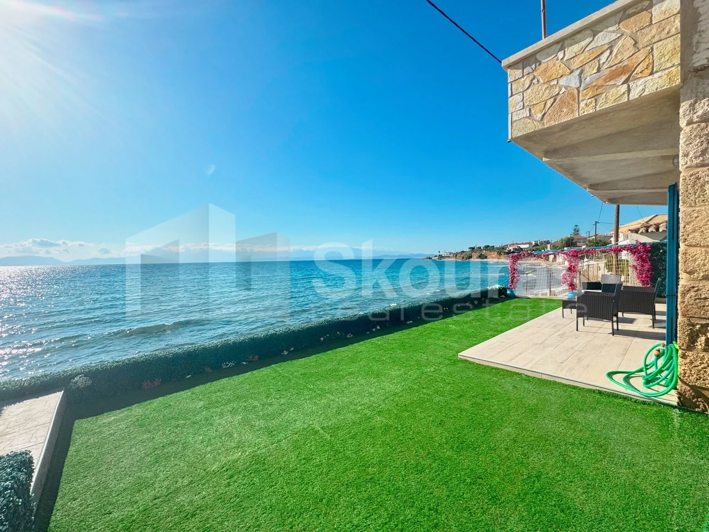 1 - venda apartamento frente ao mar moláoi peloponeso grécia