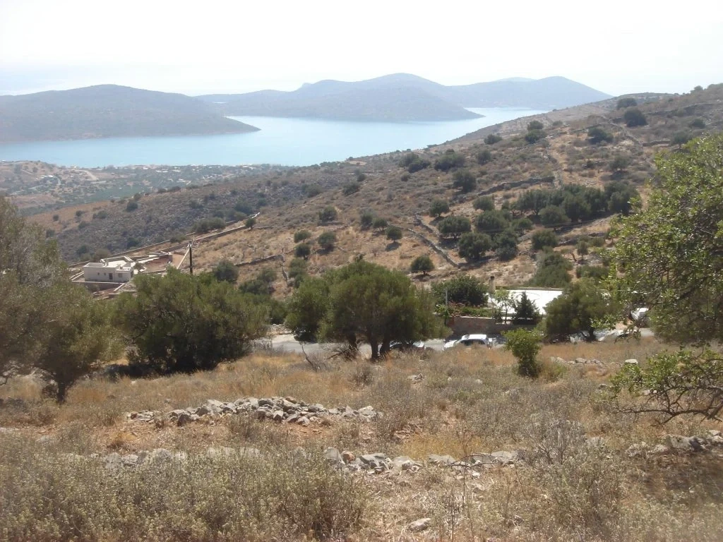 2 - venta terreno vista al mar pláka creta grecia