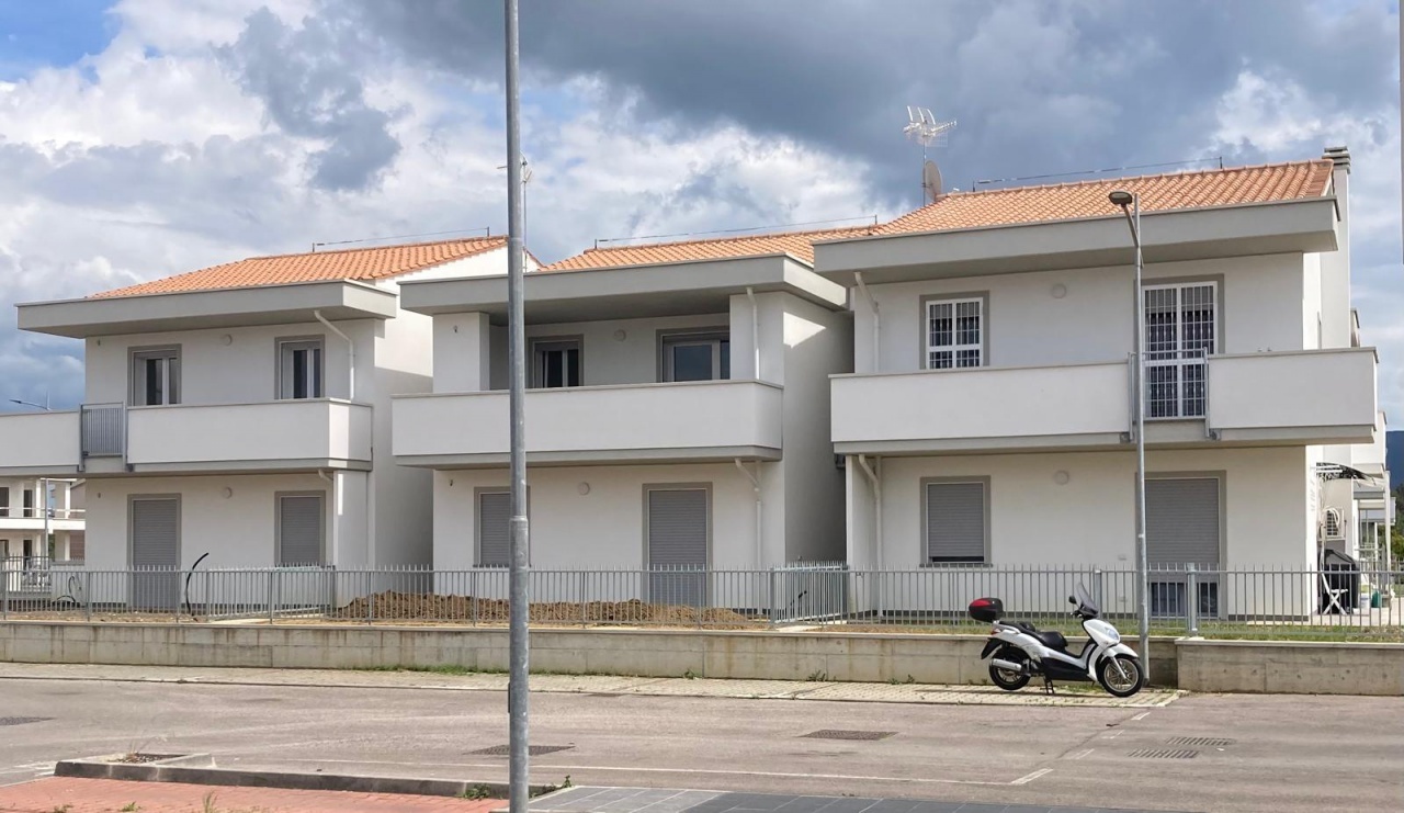 2 - продажа квартира фоллоница тоскана италия