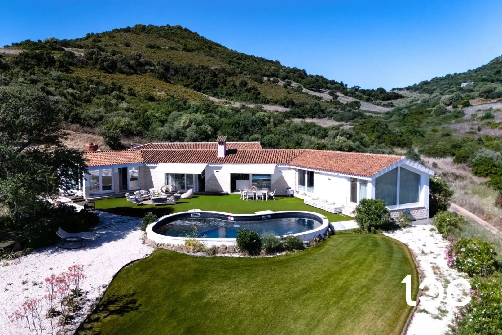2 - sea view house for sale in torpe' sardinia italy