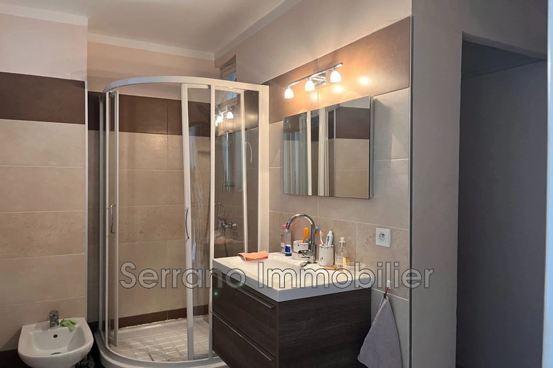 2 - venta apartamento beaucaire gard francia