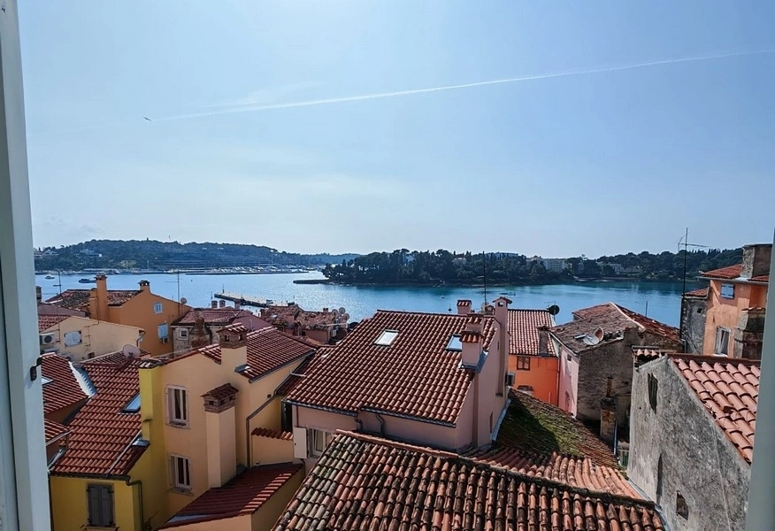 1 - verkoop appartement aan het water rovinj istria kroatië