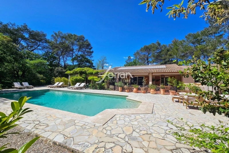 1 - house for sale in les arcs var france