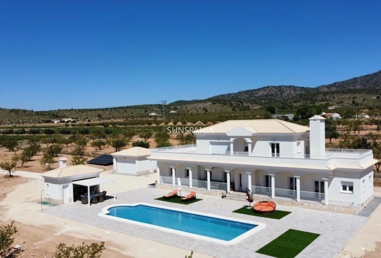 1 - verkoop huis pinoso valencian community spanje
