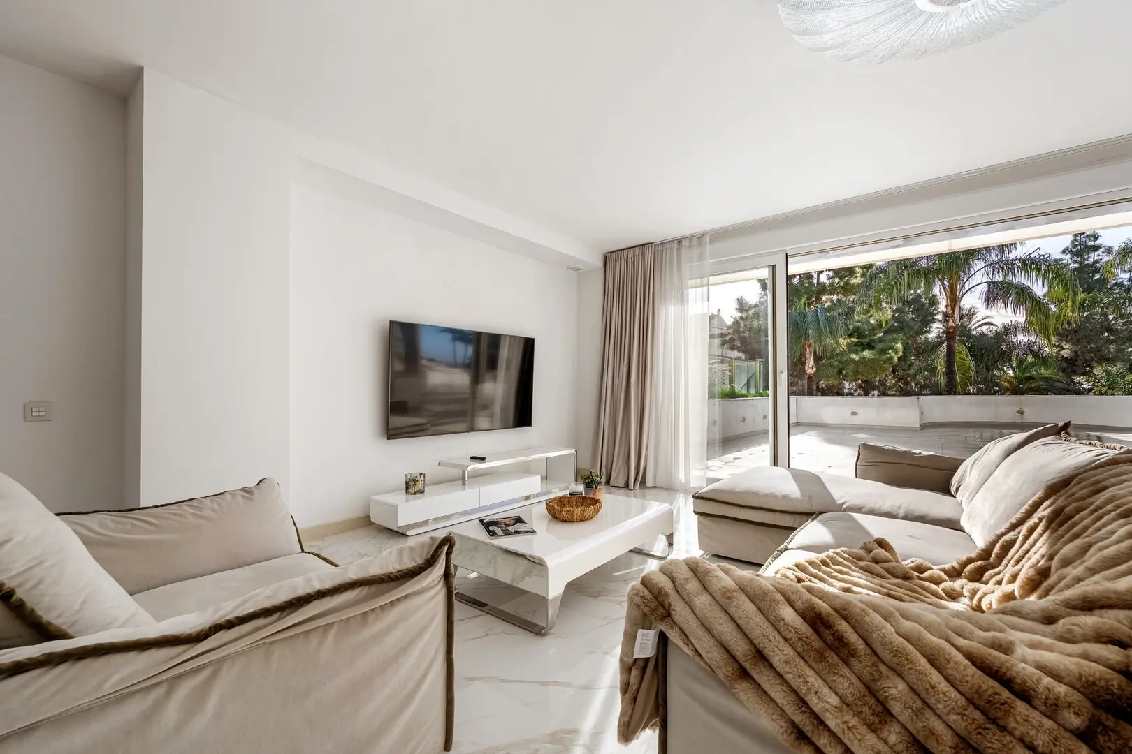 2 - verkoop appartement aan het water marbella - costa del sol andalusië spanje