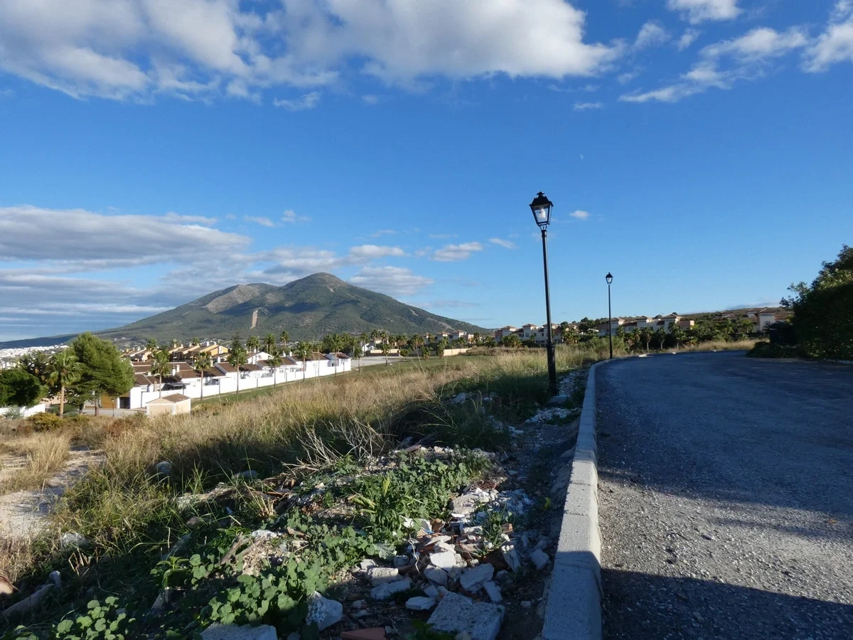 1 - venta terreno coin andalucía españa
