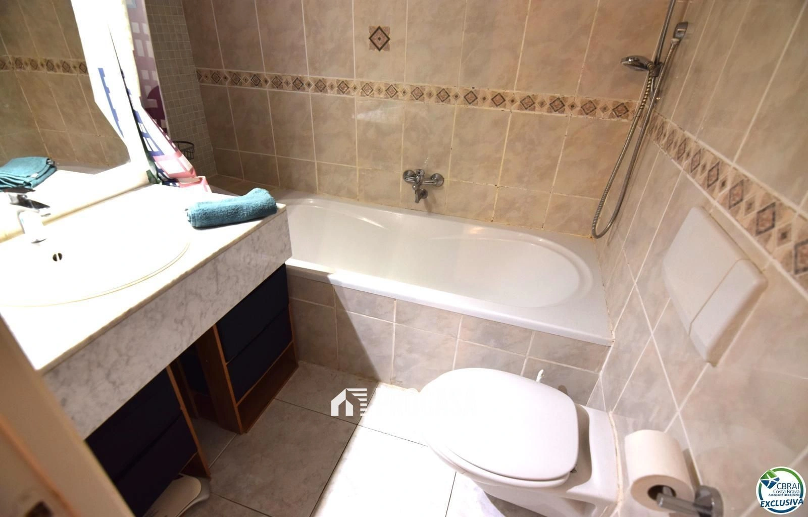 2 - venta apartamento empuriabrava cataluña españa