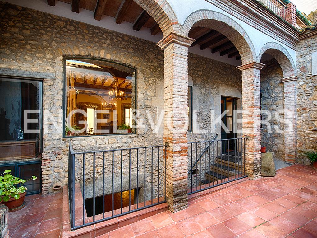 2 - venta casa navata cataluña españa
