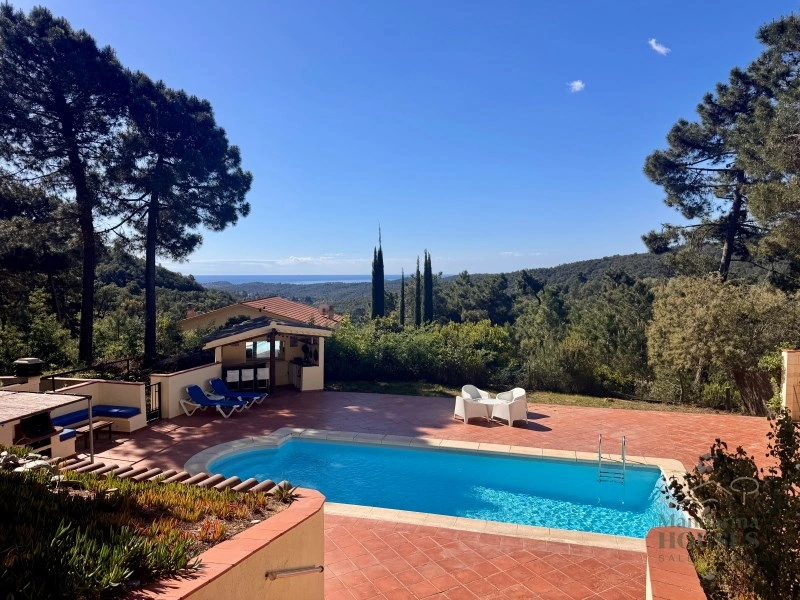 1 - verkoop huis uitzicht op zee lloret de mar catalonia spanje