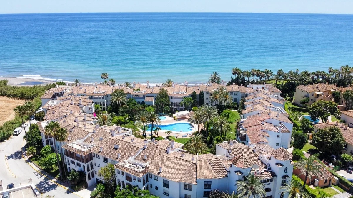 2 - waterfront apartment for sale in estepona - costa del sol andalusia spain
