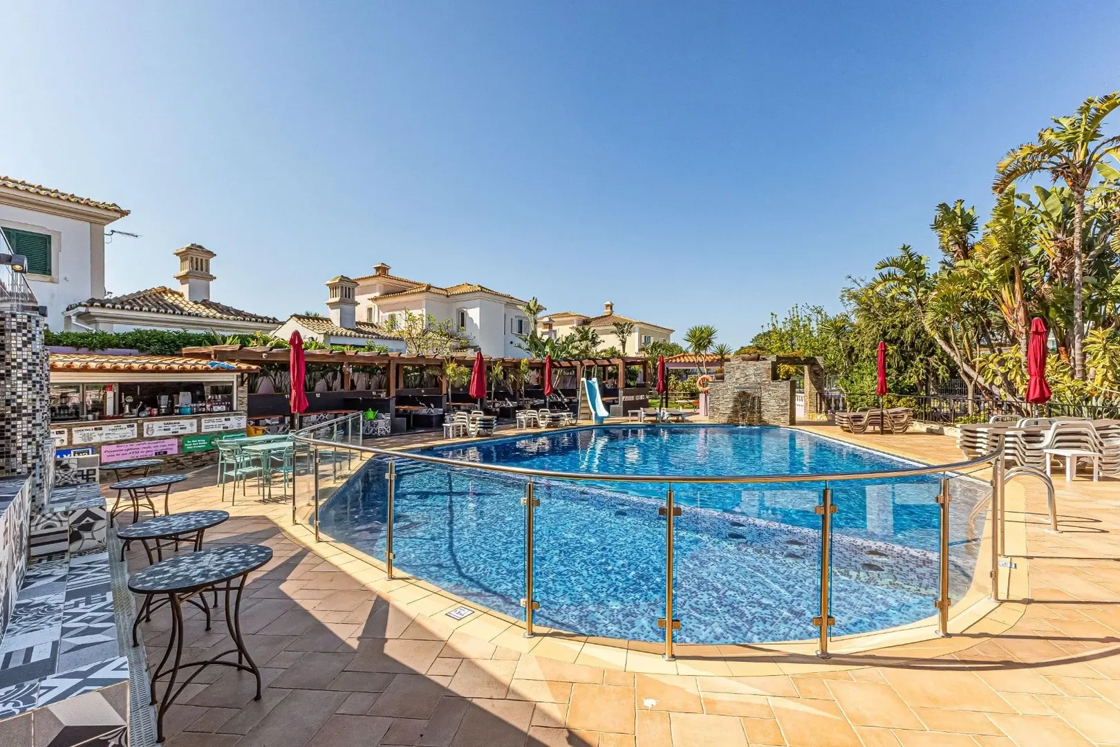 1 - business for sale in albufeira algarve portugal