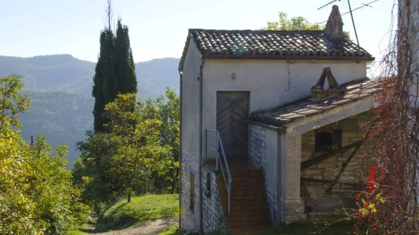 2 - продажа дом fossombrone марке италия