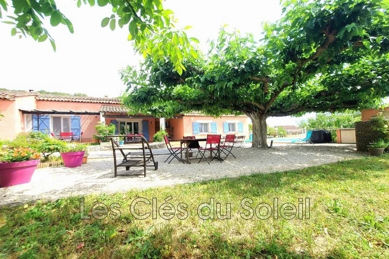 Casa con piscina