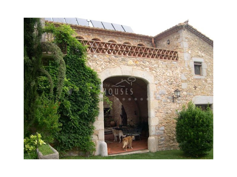 2 - house for sale in llagostera catalonia spain