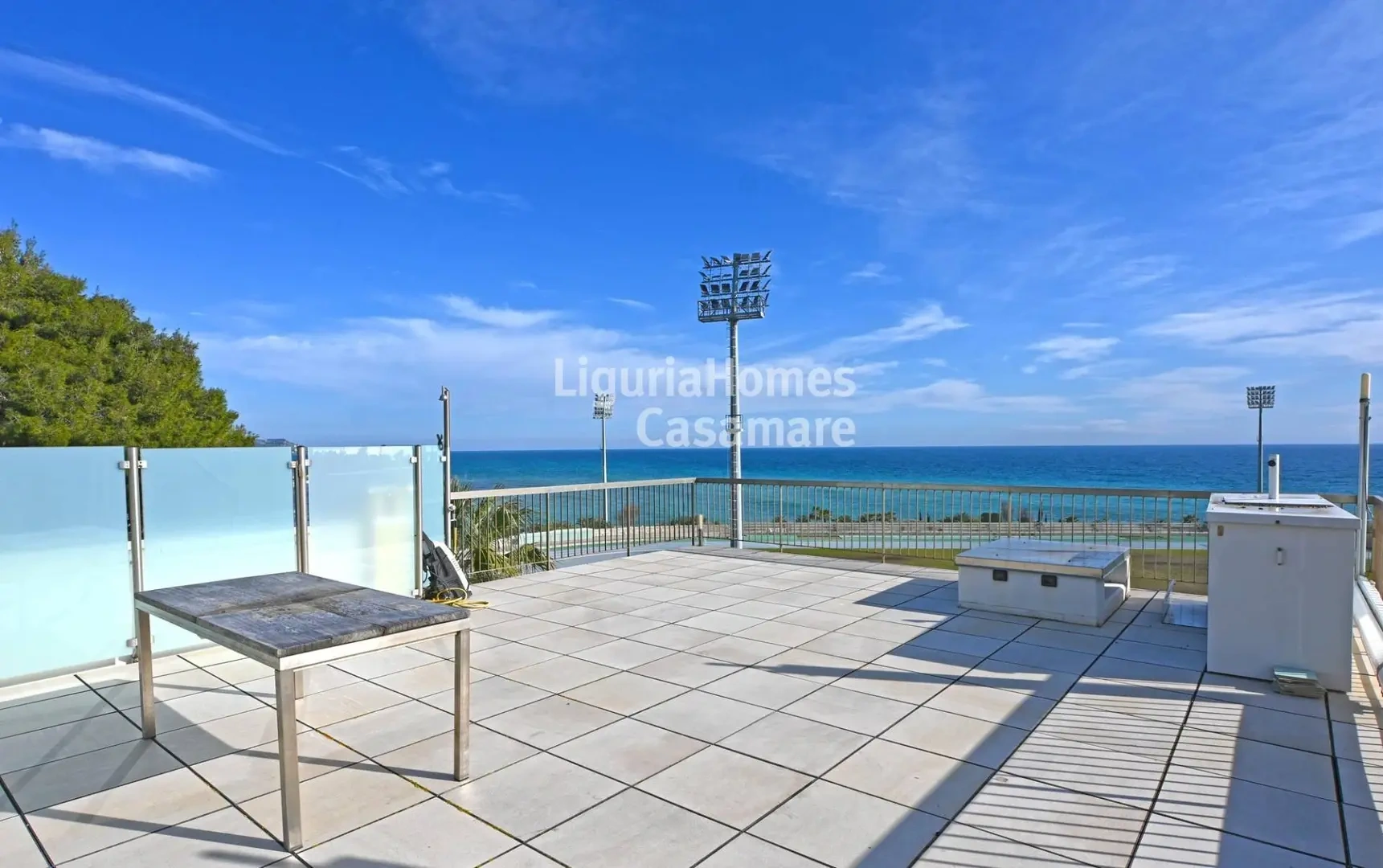 2 - vente appartement vue mer sanremo ligurie italie