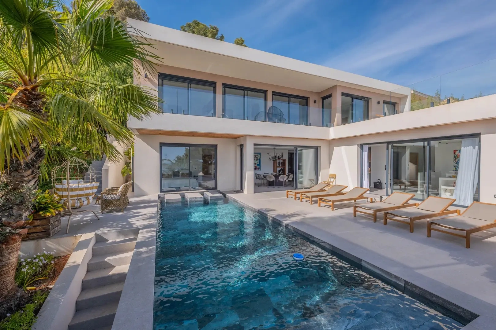1 - sea view house for sale in les issambres var france