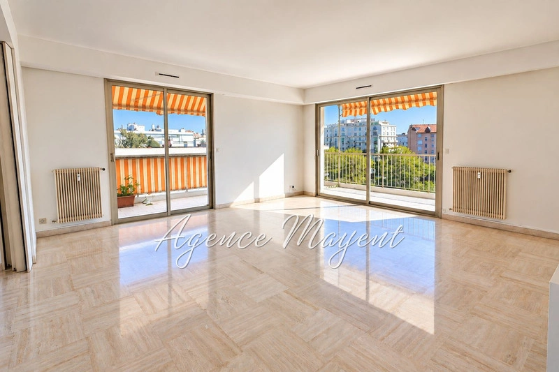 2 - sea view apartment for sale in cannes alpes-maritimes france