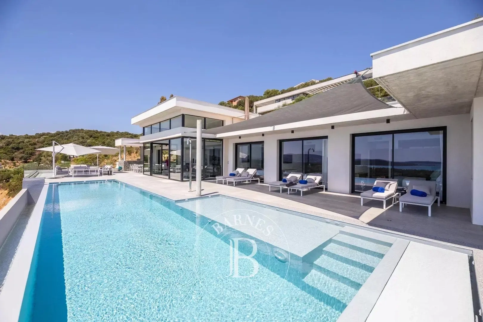 2 - alquiler vacaciones casa vista al mar lecci córcega del sur francia