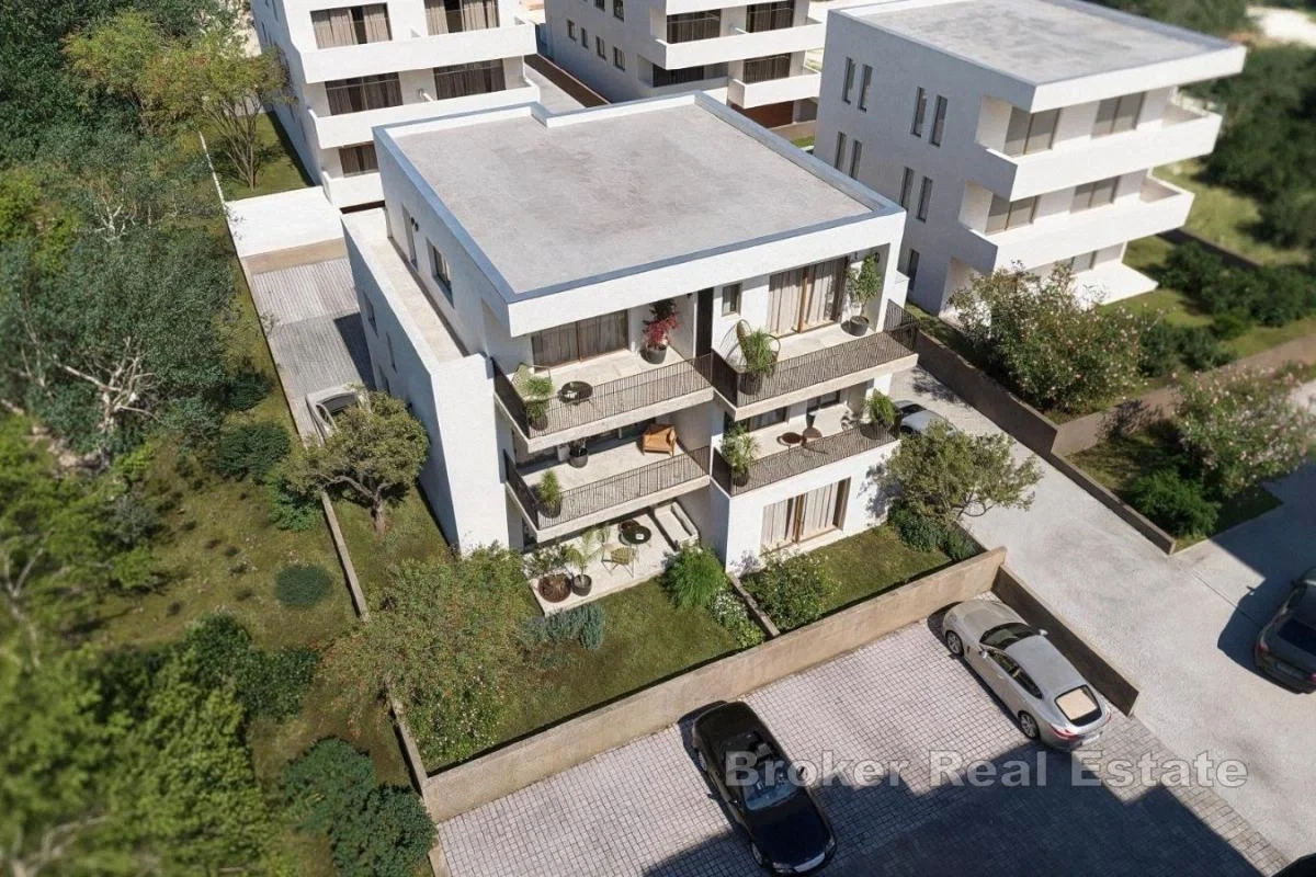 1 - venda apartamento vista de mar kaštela split-dalmácia croácia