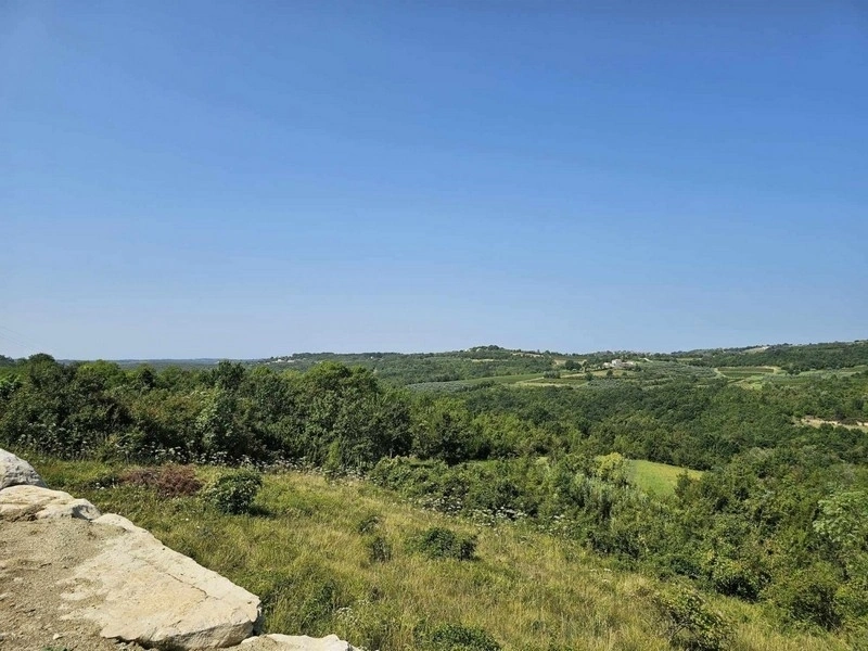 2 - vente villa pieds dans l'eau grožnjan istrie croatie