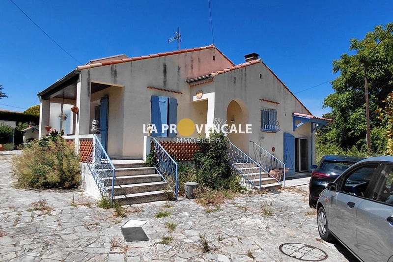 1 - house for sale in gréasque bouches-du-rhône france