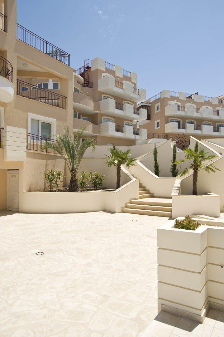 2 - venta apartamento a pie de playa paphos pafos chipre