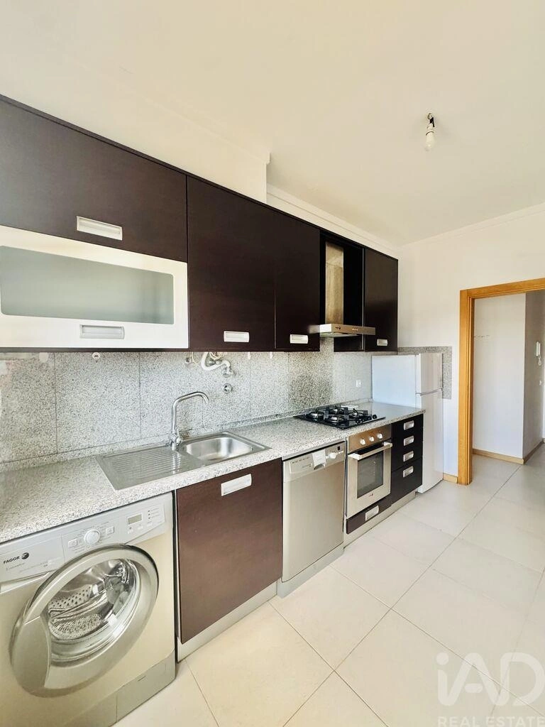 2 - verkauf wohnung charneca de caparica lissabon region portugal