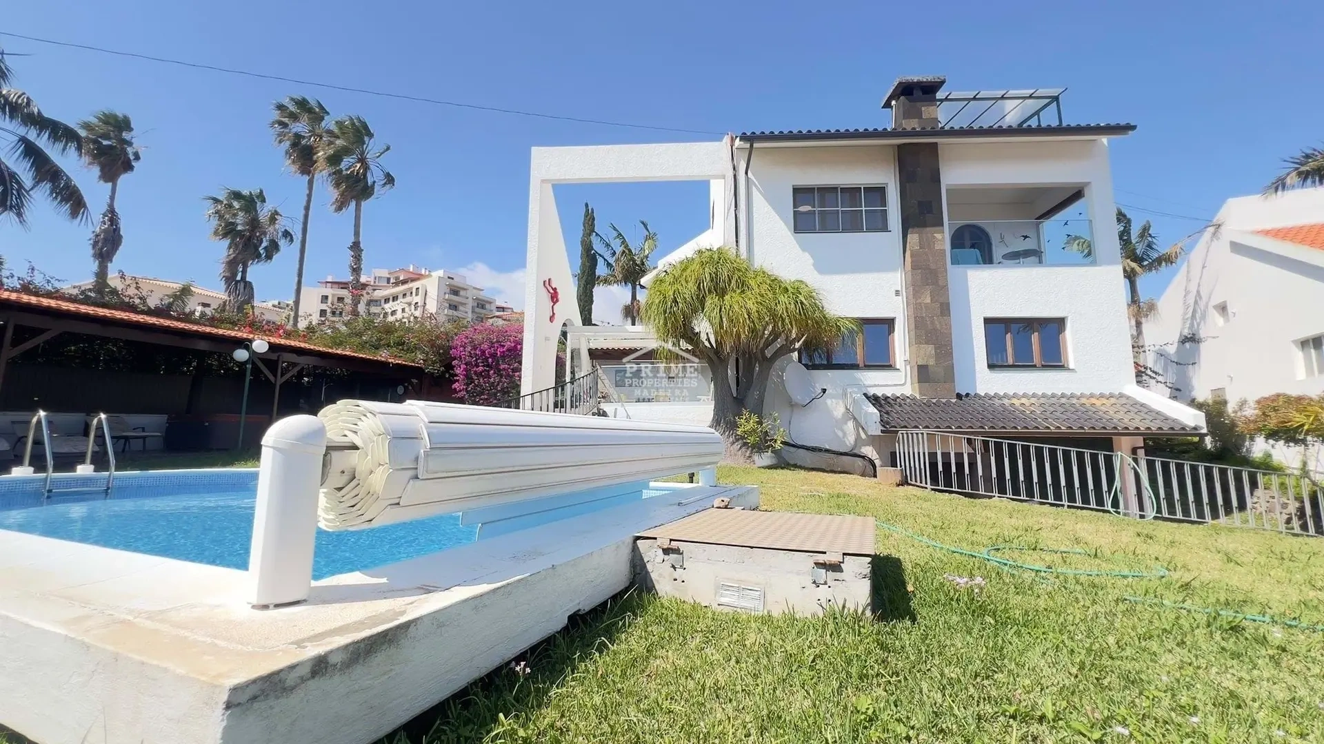 1 - vente maison vue mer santa cruz madère portugal