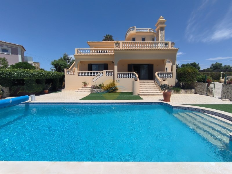 1 - house for sale in carvoeiro algarve portugal