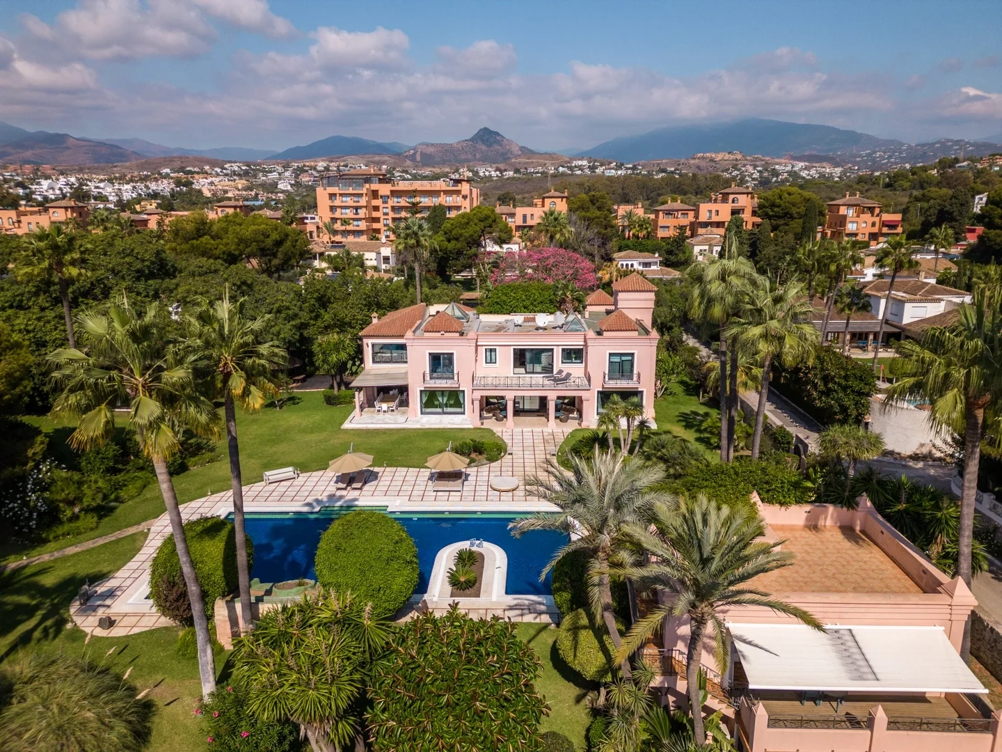 2 - venta villa estepona - costa del sol andalucía españa