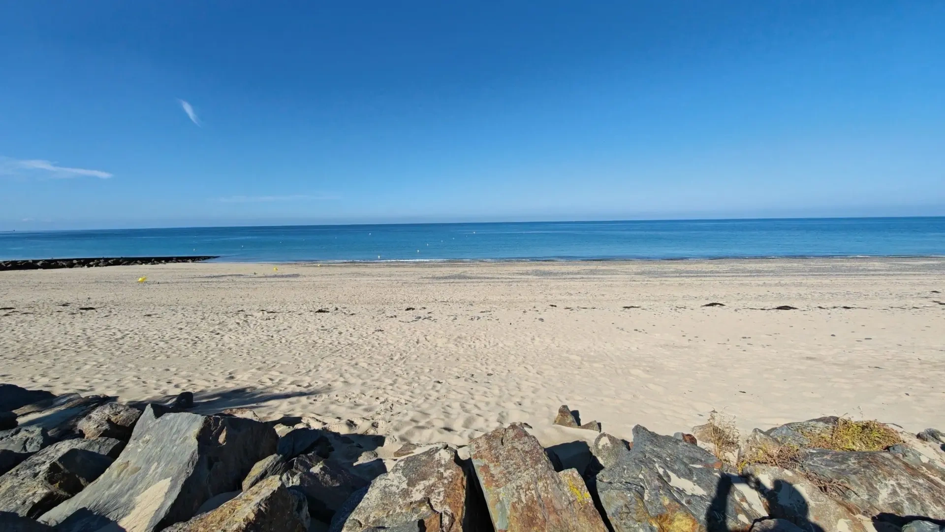 2 - apartment for sale in donville-les-bains manche france