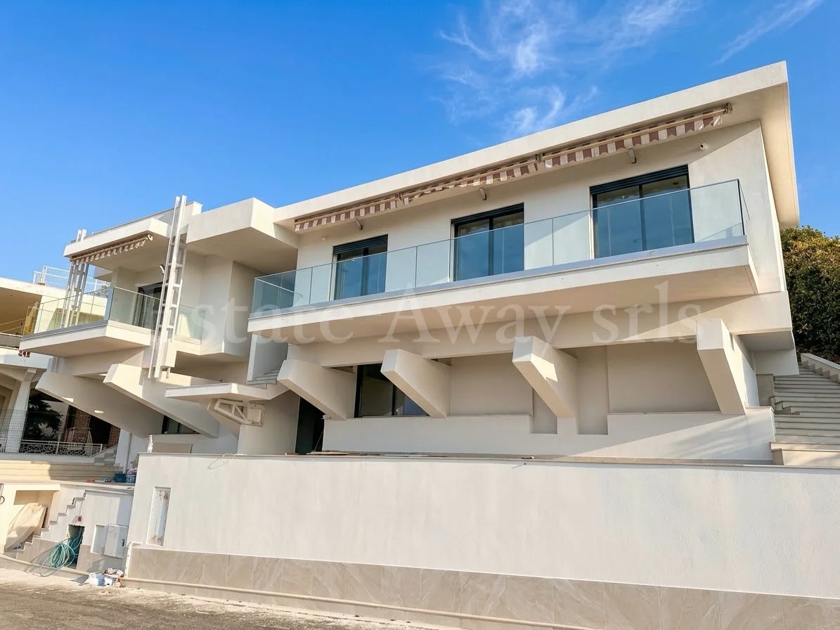 1 - sea view villa for sale in vallecrosia liguria italy