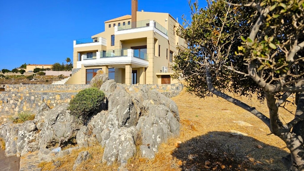 1 - sea view house for sale in kokkini hani crete greece