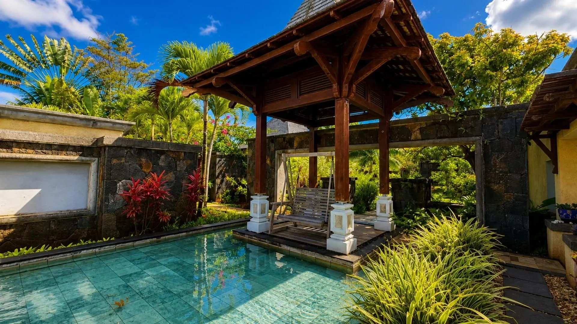 2 - vente villa pieds dans l'eau bel ombre savanne île maurice