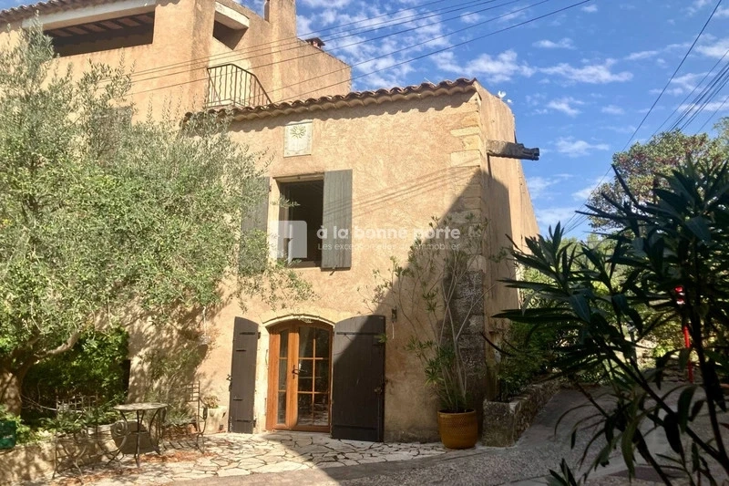 1 - vendita casa jouques bocche del rodano francia