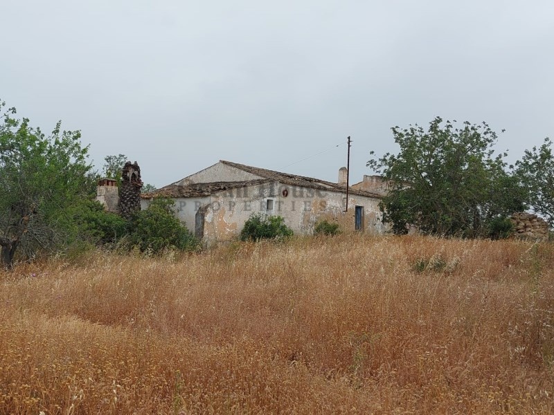 1 - verkoop terrein olhos de água algarve portugal