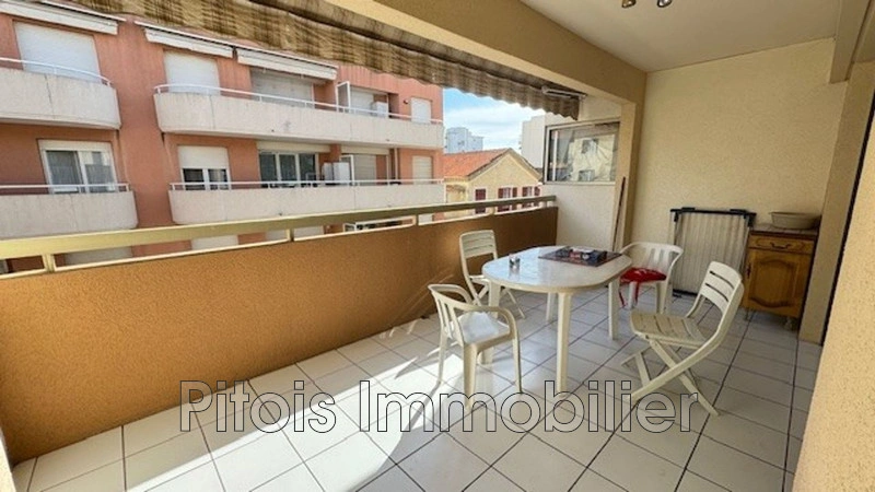 Apartamento con terraza