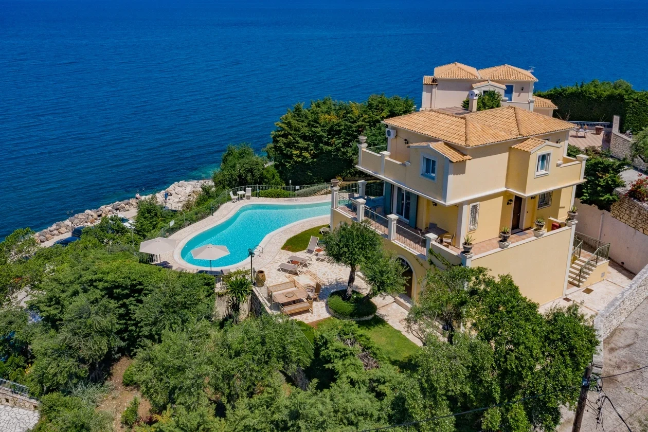 2 - vendita villa kassiópi isole ioniche grecia