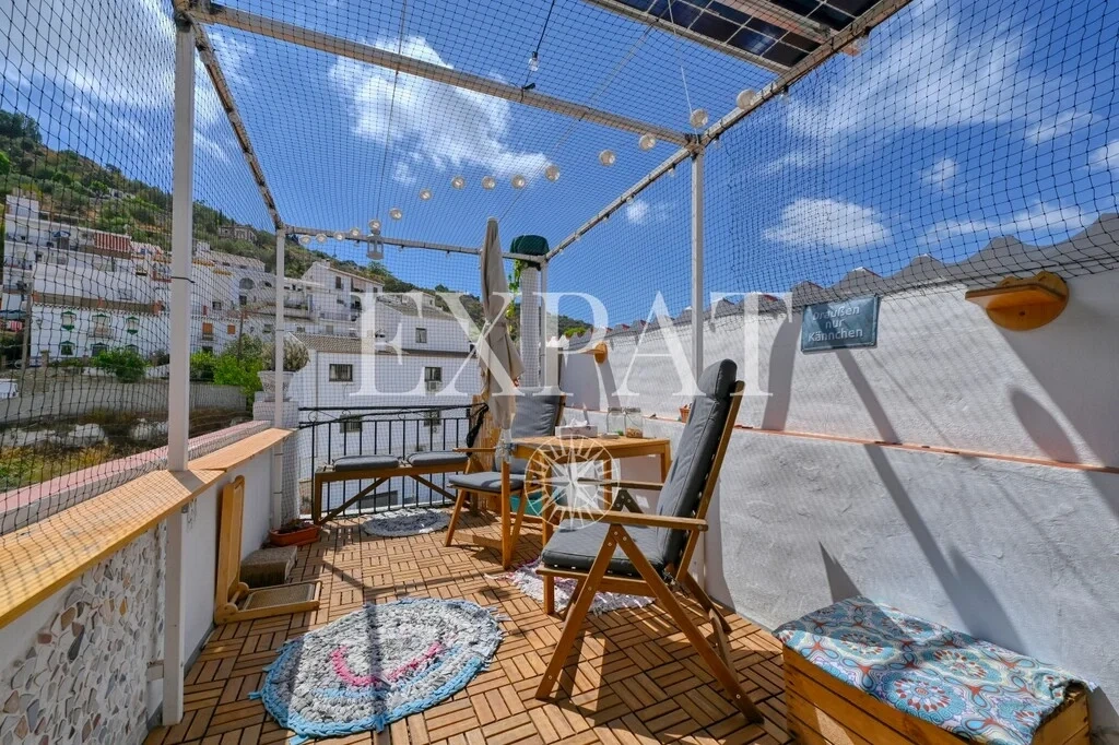 1 - verkoop huis uitzicht op zee sayalonga andalusië spanje