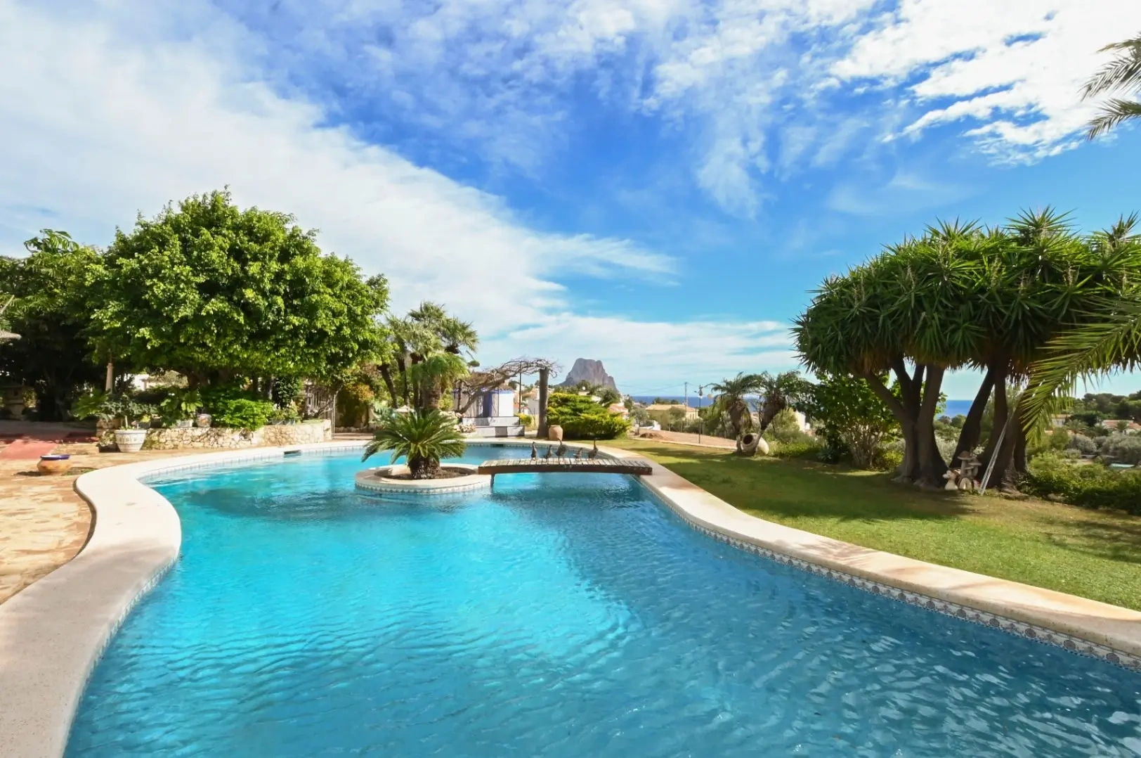 2 - sea view estate for sale in calpe - costa blanca valencian community spain