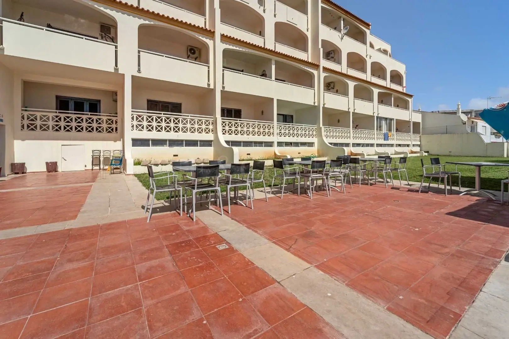 1 - verkoop appartement uitzicht op zee albufeira algarve portugal