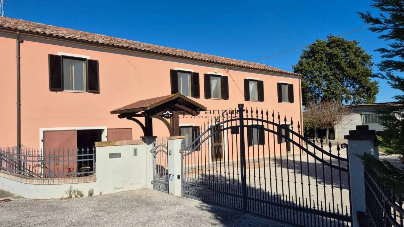 1 - estate for sale in fano the marches italy