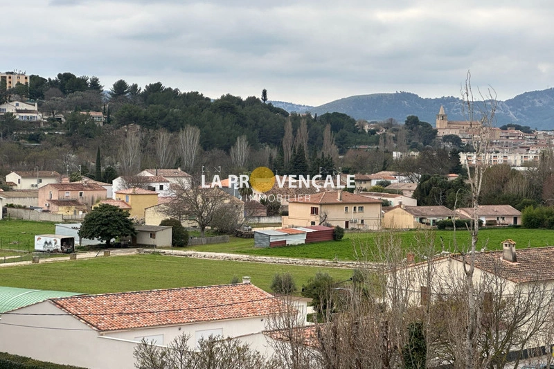 2 - apartment for sale in aubagne bouches-du-rhône france
