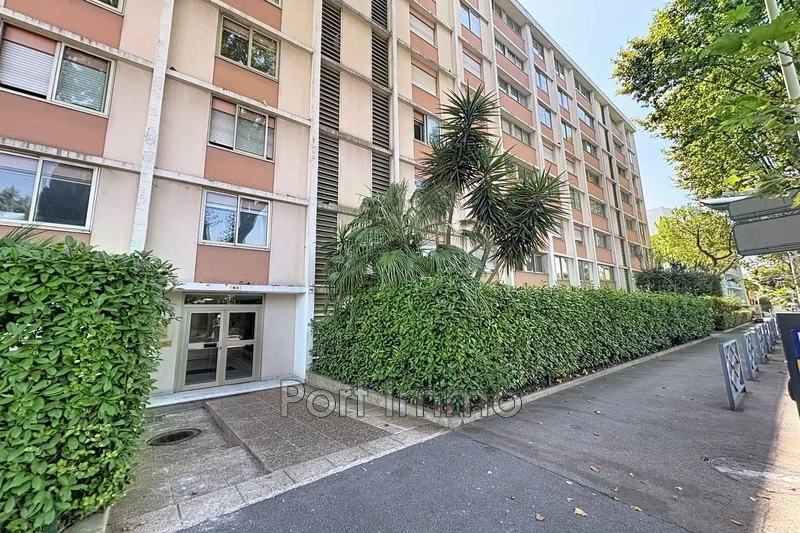 1 - verkoop appartement strand to voet cagnes-sur-mer alpes-maritimes frankrijk