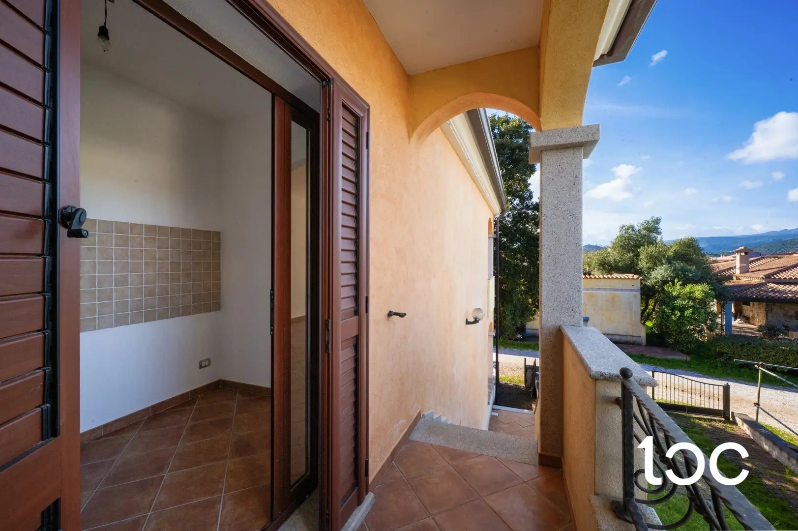2 - apartment for sale in torpe' sardinia italy