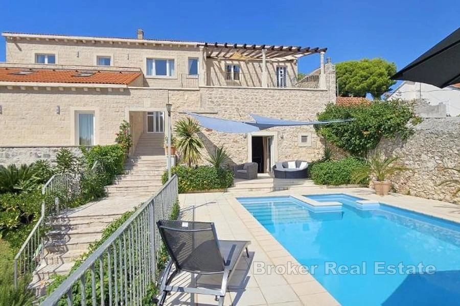 1 - venda casa vista de mar brač split-dalmácia croácia
