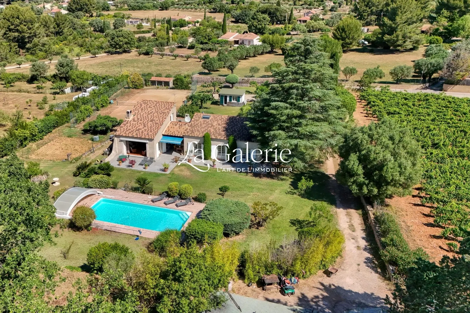 1 - house for sale in sanary sur mer var france