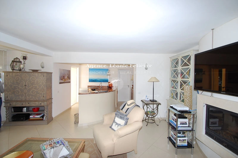 2 - venda villa vista de mar les issambres var frança